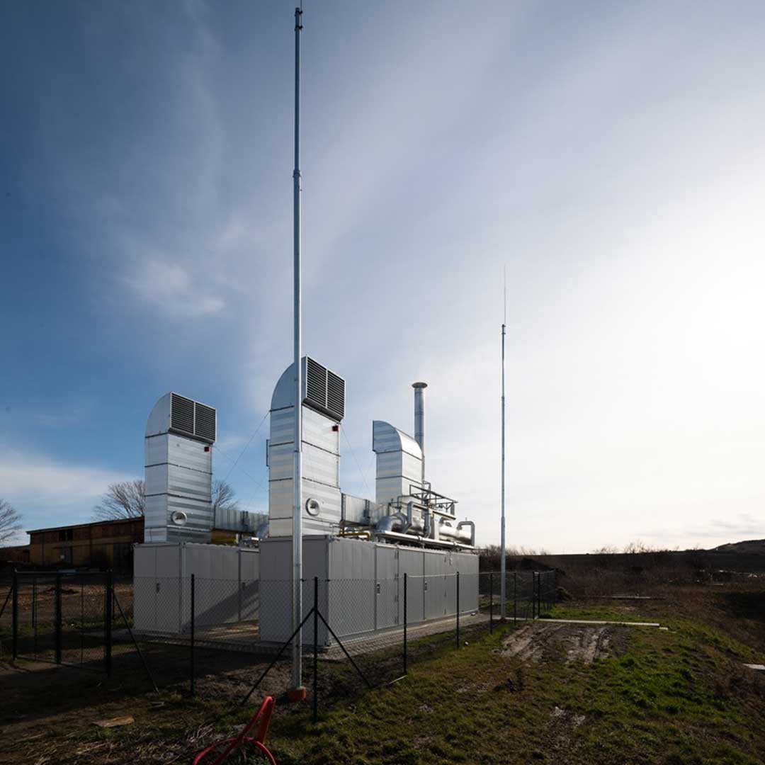 Boxy ve fotovoltaické elektrárně